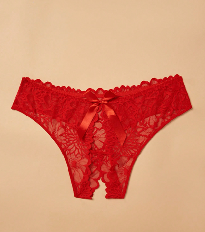 Amara – plus size csipkés nyitott tanga