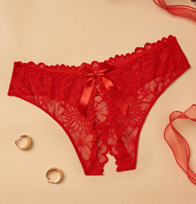 Amara – plus size csipkés nyitott tanga